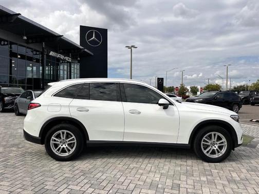 2023 Mercedes-Benz GLC 300 Base