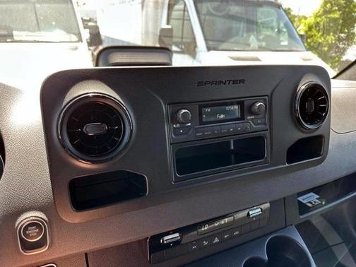 2025 Mercedes-Benz Sprinter 2500 170 WB