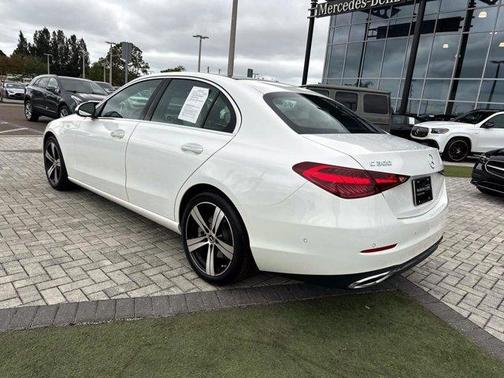 2025 Mercedes-Benz C-Class C 300