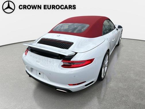 2017 Porsche 911 Carrera