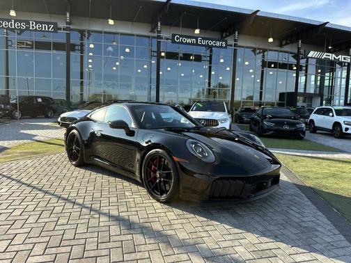 2025 Porsche 911 Carrera GTS