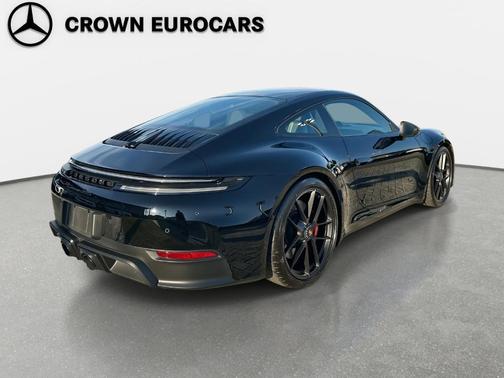 2025 Porsche 911 Carrera GTS