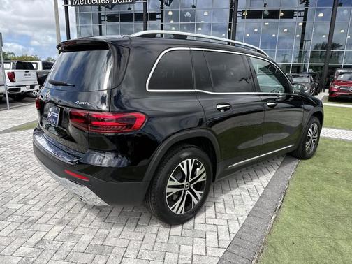 2025 Mercedes-Benz GLB 250 Base 4MATIC