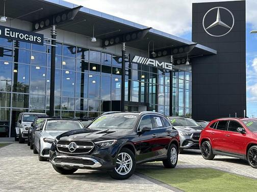 2025 Mercedes-Benz GLC 300 Base