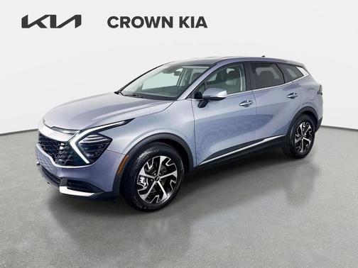 Silver 2024 Kia Sportage EX