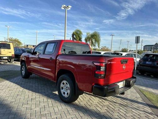 2022 Nissan Frontier S