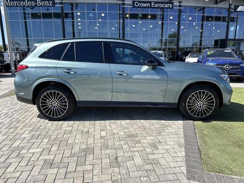 2026 Mercedes-Benz GLC 300 Base