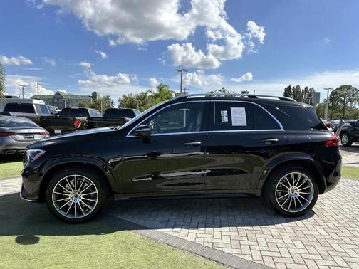2025 Mercedes-Benz GLE 450e 4MATIC