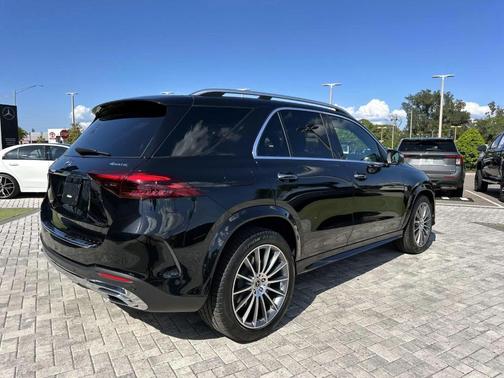 2025 Mercedes-Benz GLE 450e 4MATIC