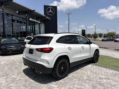 2025 Mercedes-Benz GLA 250 Base