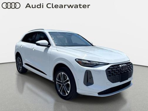 Arkona White 2025 Audi Q5 2.0T quattro Premium