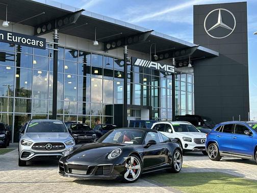 2019 Porsche 911 Targa 4S