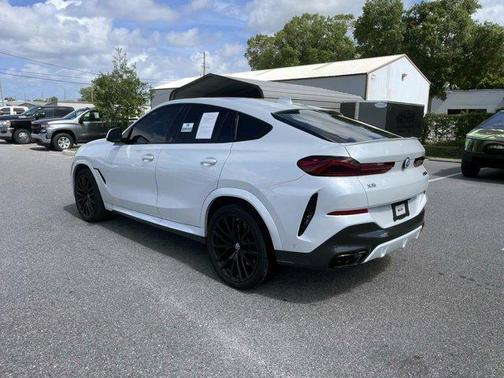 White 2023 BMW X6 M50i