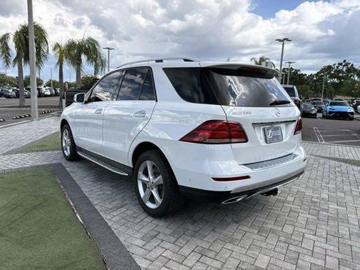 Polar White 2017 Mercedes-Benz GLE 350 Base
