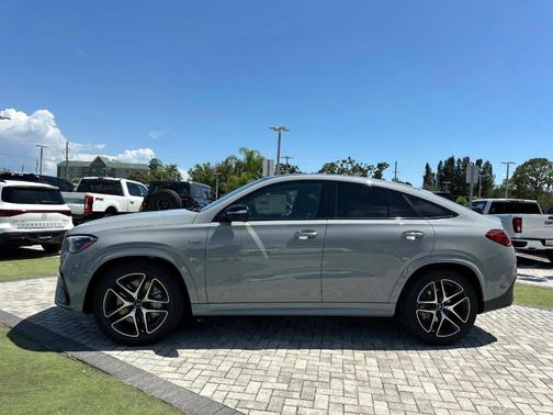 2026 Mercedes-Benz AMG GLE 53 Base