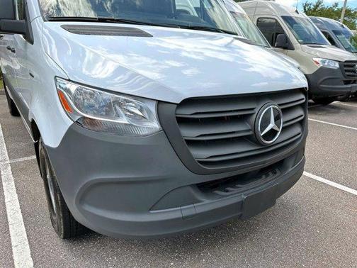 2024 Mercedes-Benz eSprinter 2500 170 WB High Roof Cargo
