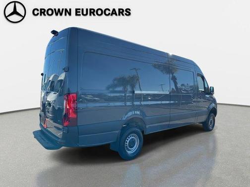 2025 Mercedes-Benz Sprinter 2500 170 WB