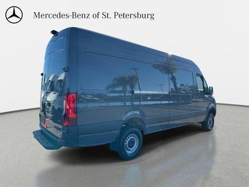 Graphite 2025 Mercedes-Benz Sprinter 2500 170 WB