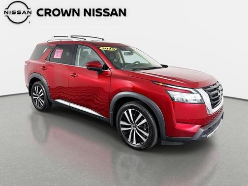 Scarlet Ember 2023 Nissan Pathfinder Platinum