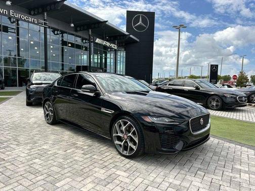 2020 Jaguar XE R-Dynamic S