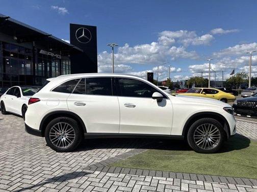 White 2023 Mercedes-Benz GLC 300 Base