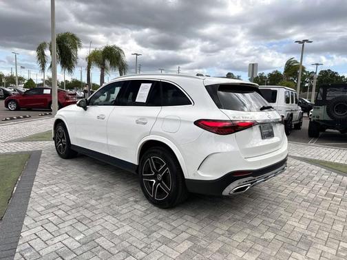 2026 Mercedes-Benz GLC 350e Base 4MATIC