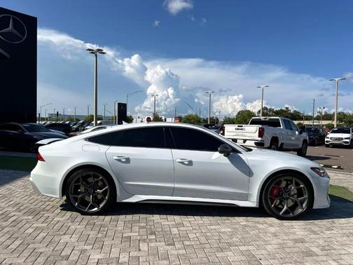 2024 Audi RS 7 4.0T quattro Performance