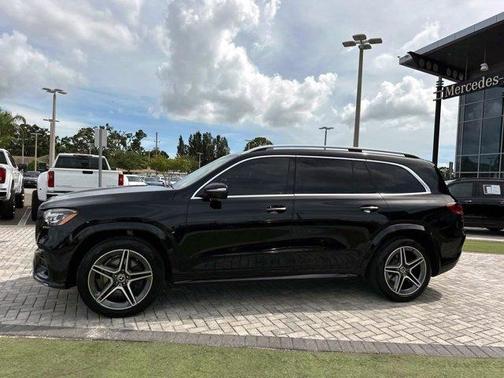 2024 Mercedes-Benz GLS 450 4MATIC