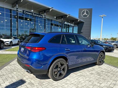 2025 Mercedes-Benz GLC 350e Base 4MATIC
