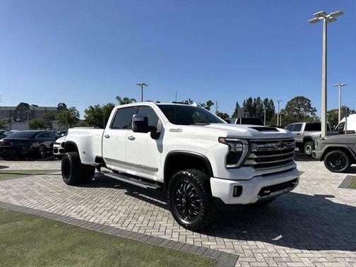 2024 Chevrolet Silverado 3500 High Country