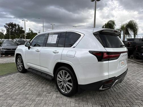 2023 Lexus LX 600 Ultra Luxury