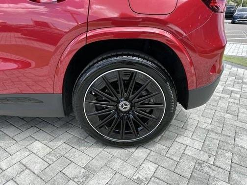 2025 Mercedes-Benz GLA 250 Base