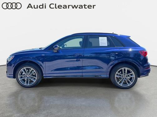 Navarra Blue Metallic 2025 Audi Q3 45 S line Premium