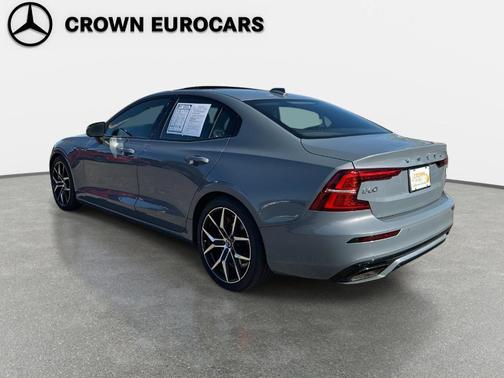 2022 Volvo S60 Recharge Plug-In Hybrid T8 Polestar Engineered Extended Range