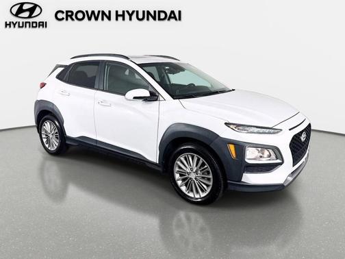 White 2019 Hyundai KONA SEL