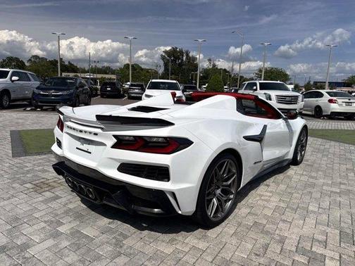 Arctic White 2024 Chevrolet Corvette Z06