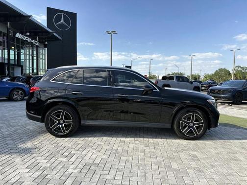 Black 2026 Mercedes-Benz GLC 300 Base 4MATIC