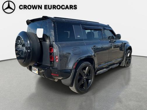 2022 Land Rover Defender 110 X-Dynamic HSE