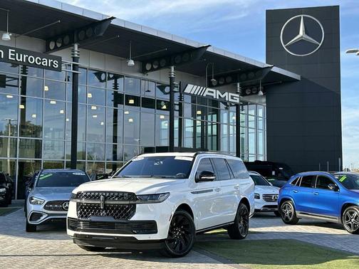 2025 Lincoln Navigator Reserve