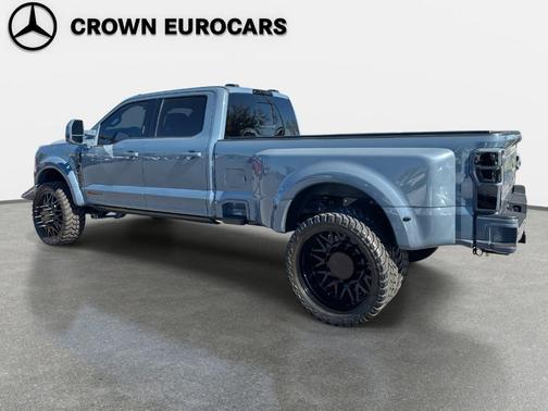 2023 Ford F-450 Lariat