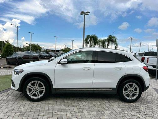 2022 Mercedes-Benz GLA 250 Base 4MATIC