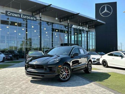 2022 Porsche Macan S