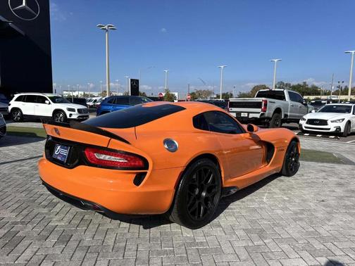 2014 Dodge SRT Viper Base