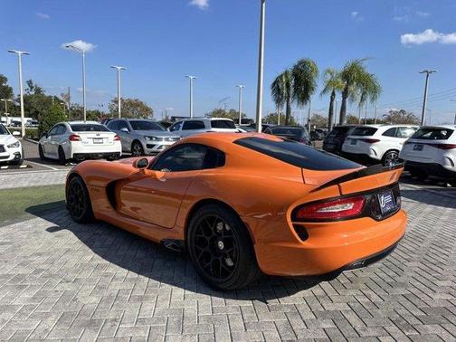 2014 Dodge SRT Viper Base