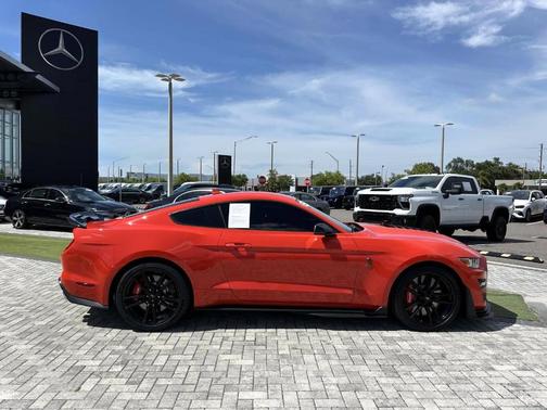2022 Ford Shelby GT500 Base