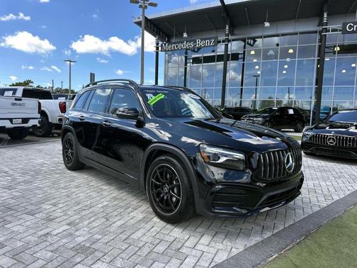2025 Mercedes-Benz AMG GLB 35 Base