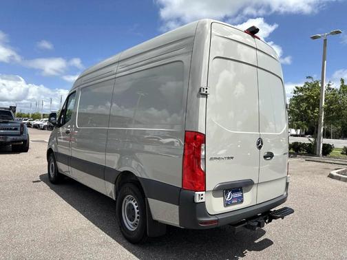 2025 Mercedes-Benz Sprinter 2500 144 WB