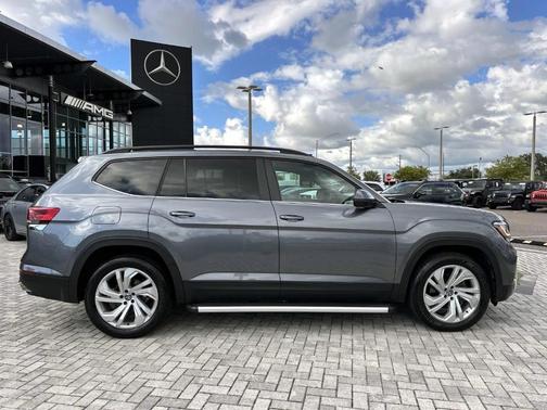 2022 Volkswagen Atlas 3.6L SE w/Technology
