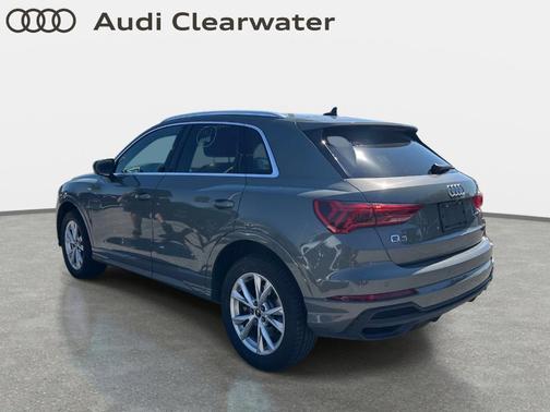 Chronos Gray Metallic 2025 Audi Q3 45 S line Premium