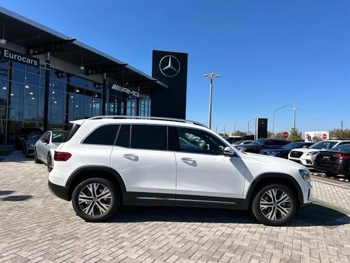 2025 Mercedes-Benz GLB 250 Base